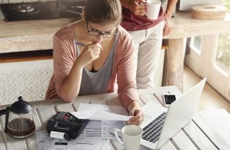 Miten välttää ylivelkaantuminen